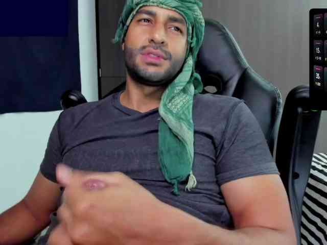 Handsoman11 Sex Cam Show