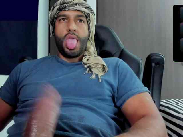 Handsoman11 Sex Cam Show