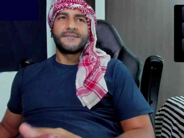 Handsoman11