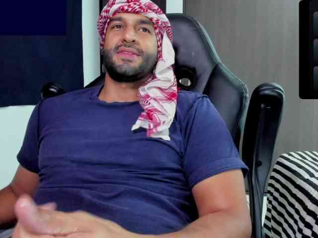 Handsoman11