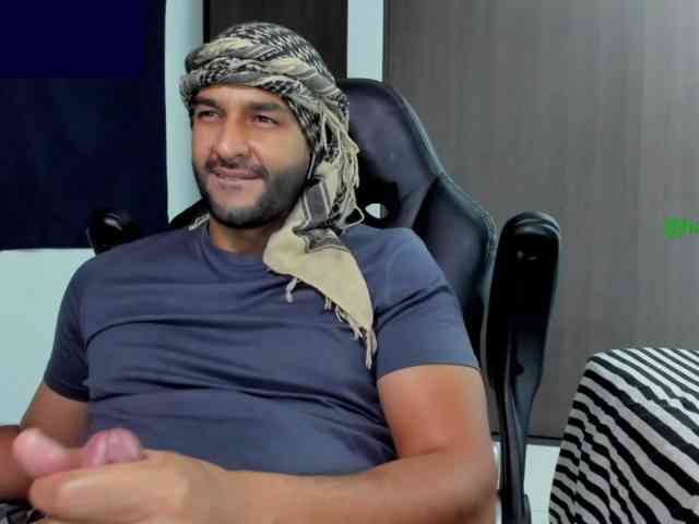 Handsoman11
