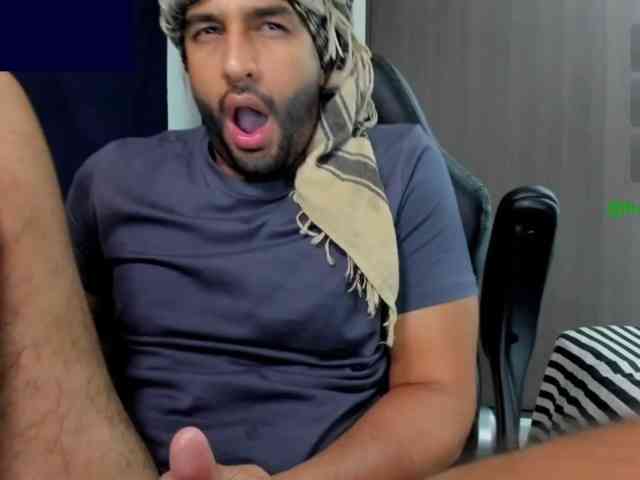 Handsoman11