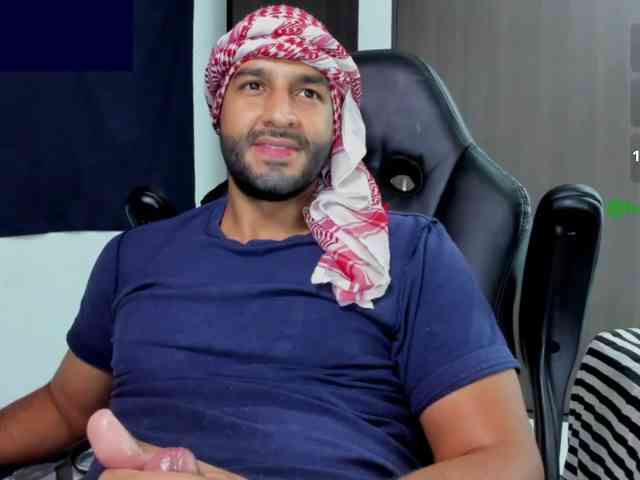 Handsoman11