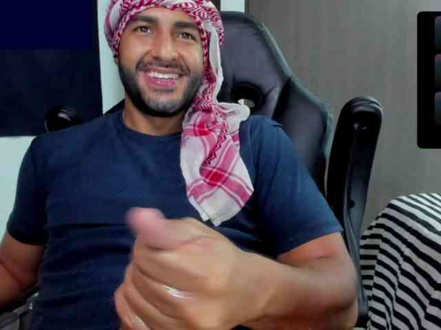 Handsoman11 Sex Cam Show