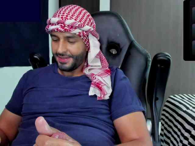 Handsoman11