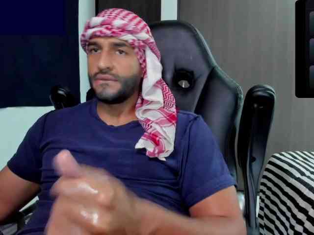 Handsoman11