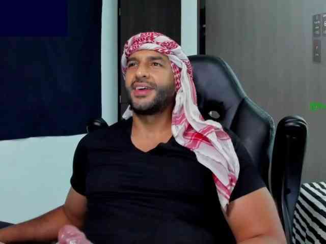Handsoman11