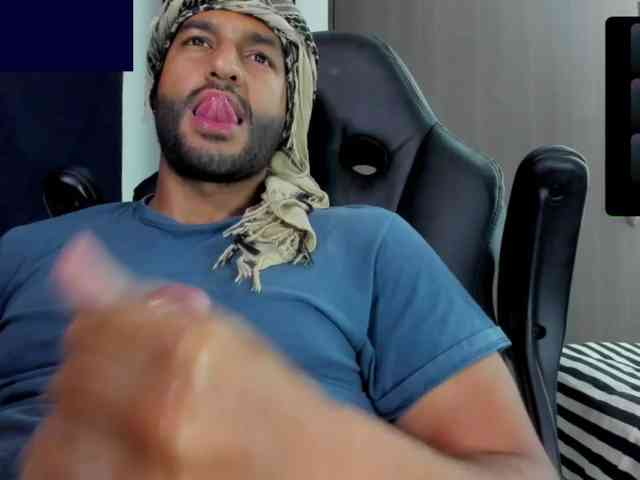 Handsoman11 Sex Cam Show