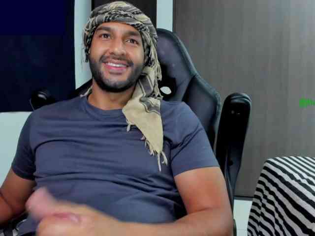 Handsoman11