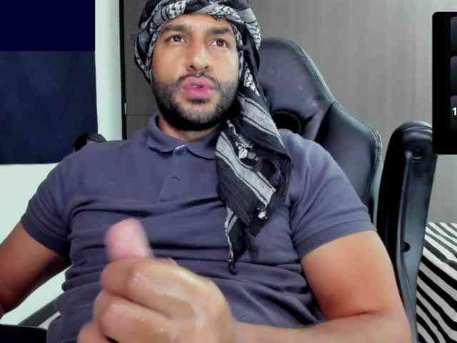 Handsoman11