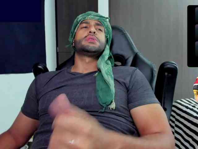 Handsoman11
