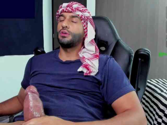 Handsoman11