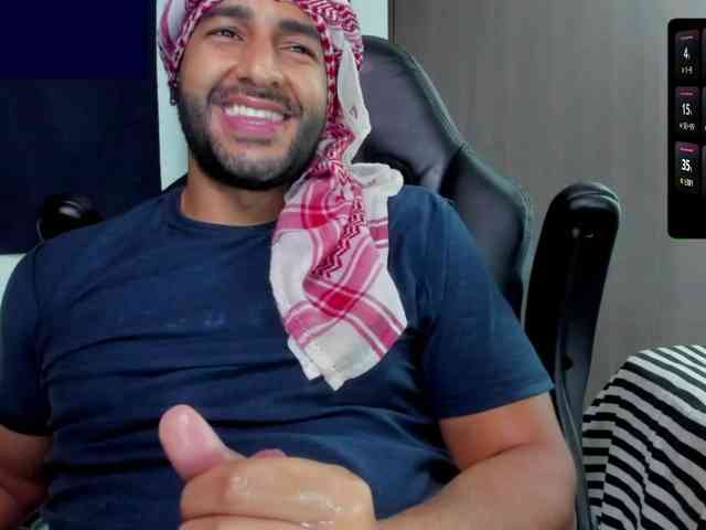 Handsoman11