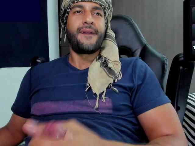 Handsoman11