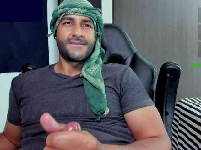 Handsoman11