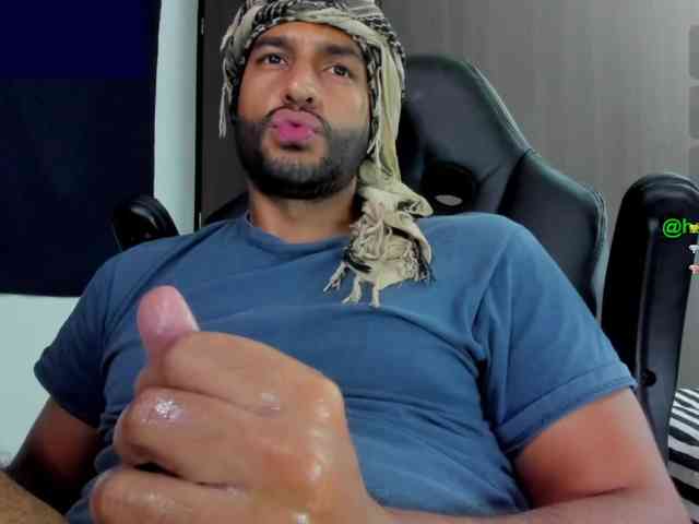 Handsoman11