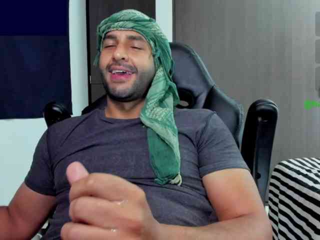 Handsoman11
