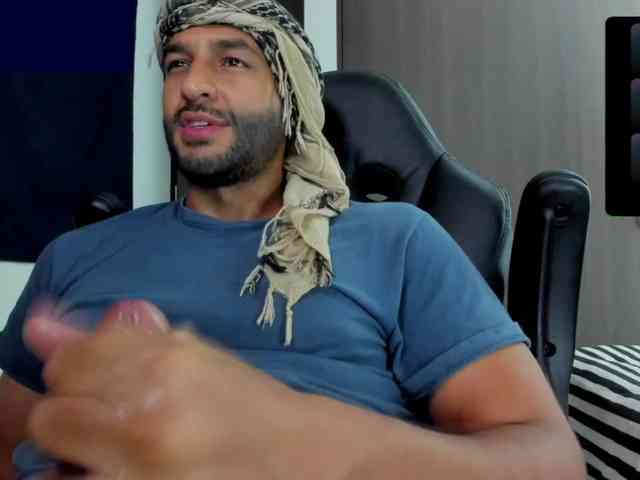 Handsoman11 Handsoman11