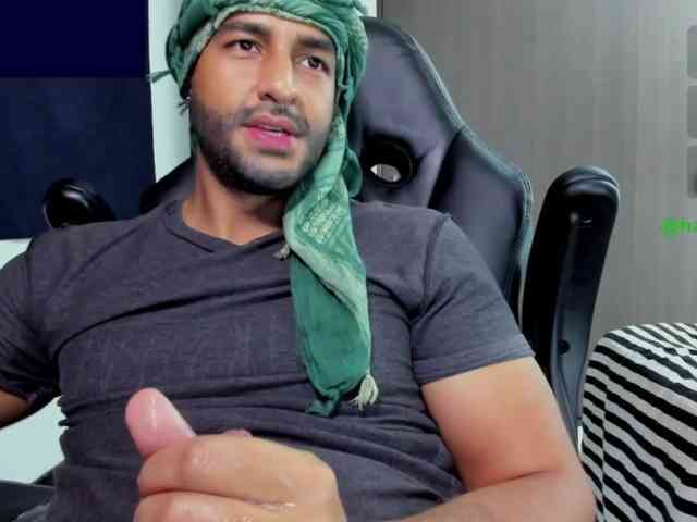 Handsoman11