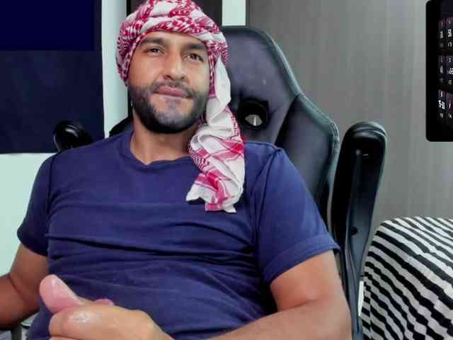 Handsoman11