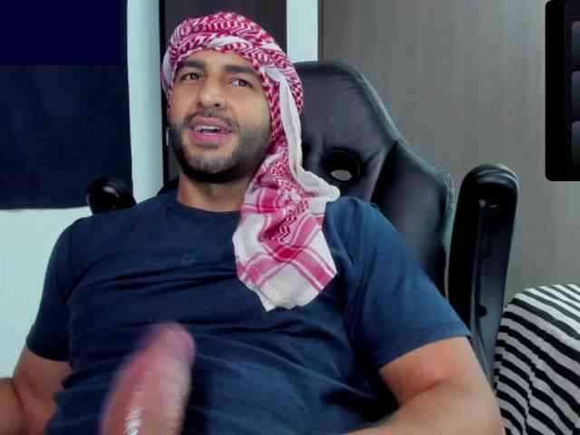 Handsoman11 Handsoman11