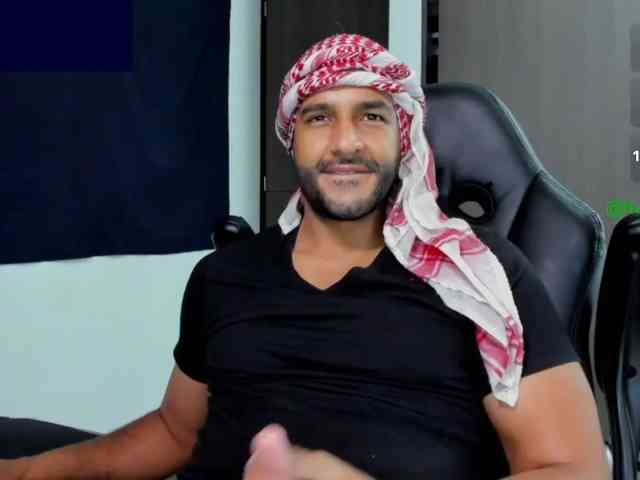 Handsoman11