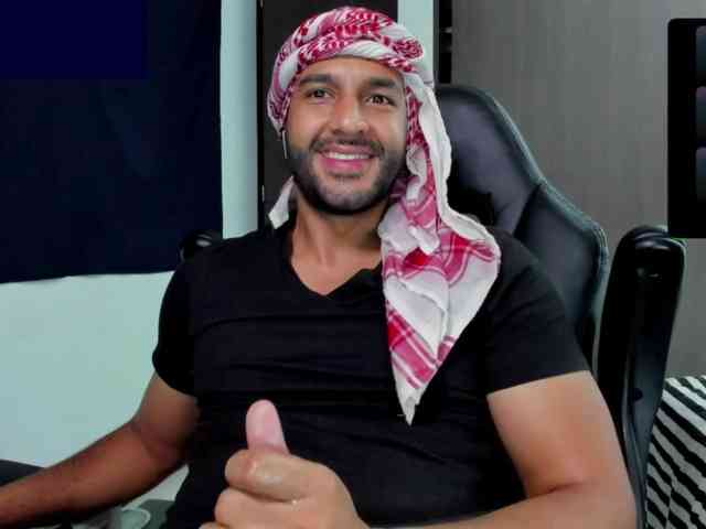 Handsoman11 Handsoman11