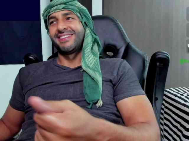 Handsoman11