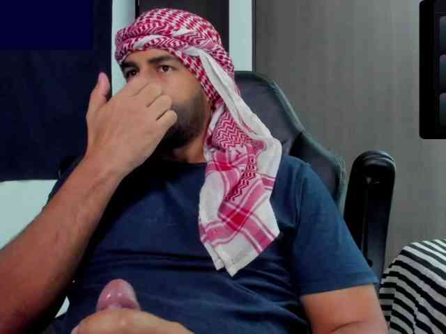 Handsoman11