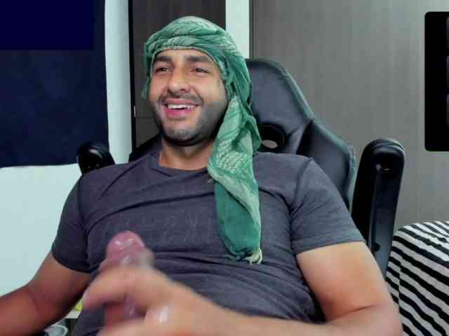Handsoman11