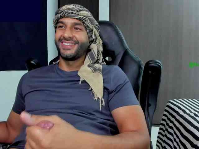 Handsoman11