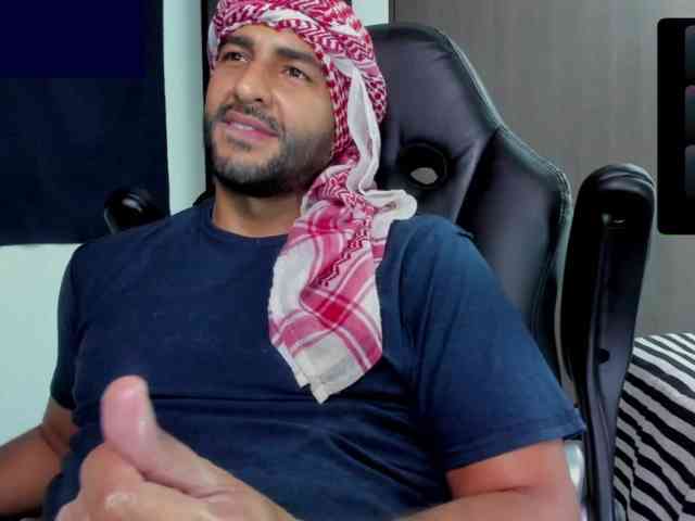 Handsoman11