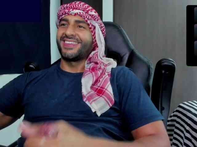 Handsoman11 Sex Cam Show