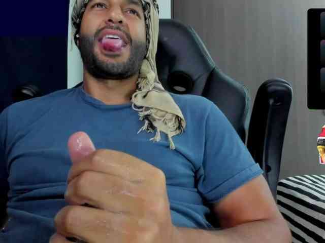 Handsoman11