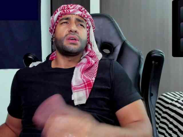 Handsoman11