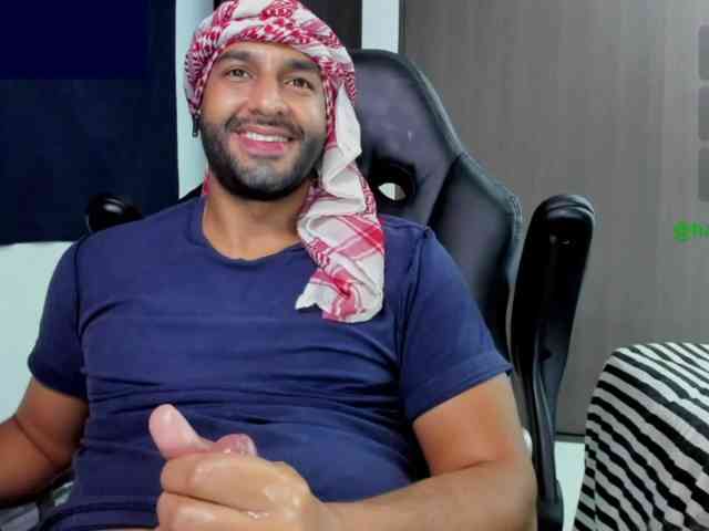 Handsoman11 Handsoman11