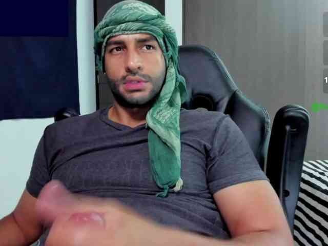 Handsoman11