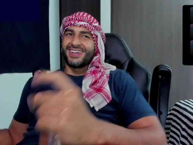 Handsoman11 Sex Cam Show