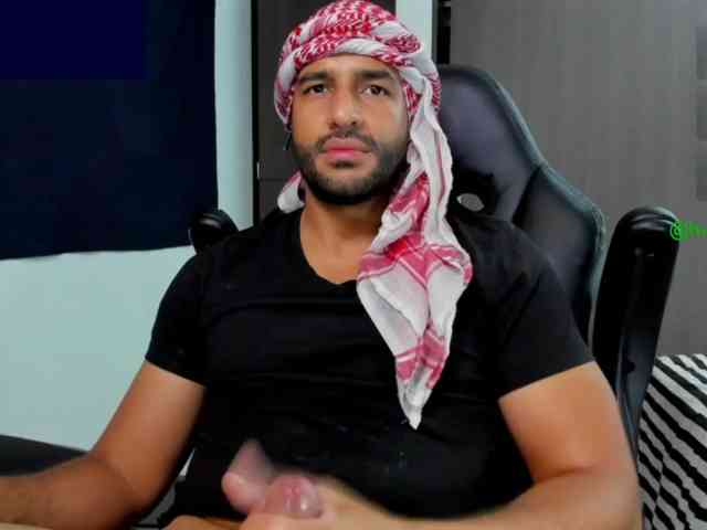 Handsoman11 Handsoman11