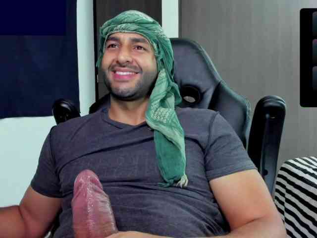 Handsoman11 Handsoman11