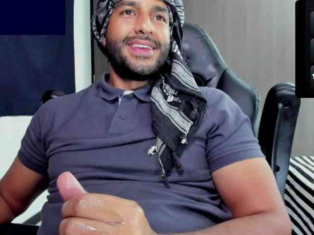 Handsoman11