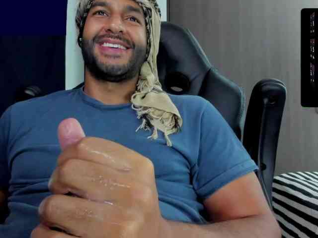 Handsoman11 Sex Cam Show
