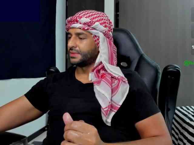 Handsoman11 Handsoman11