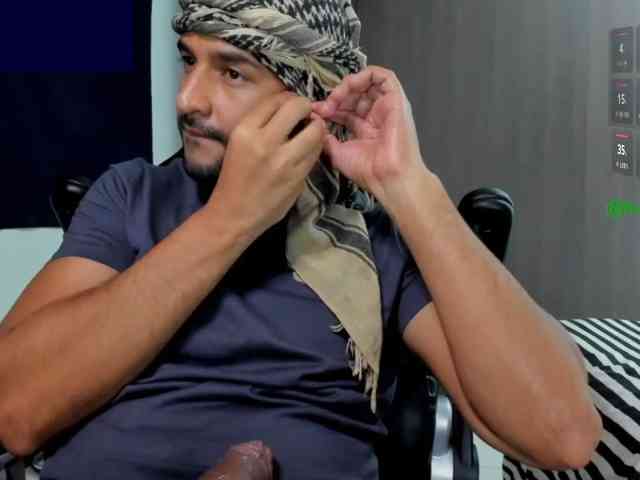 Handsoman11