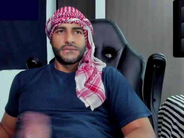 Handsoman11
