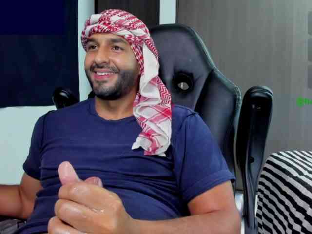 Handsoman11