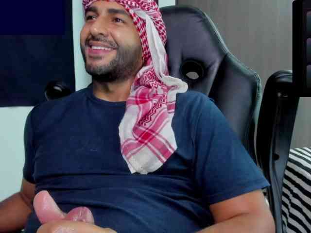 Handsoman11 Handsoman11