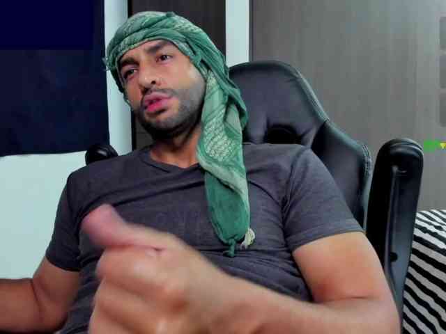 Handsoman11