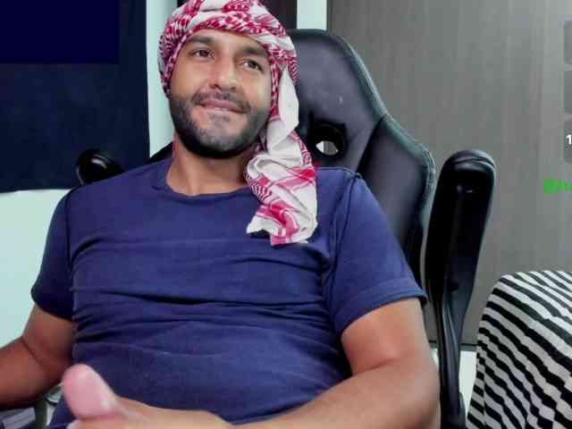 Handsoman11