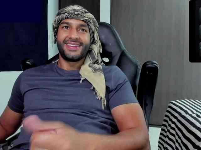 Handsoman11